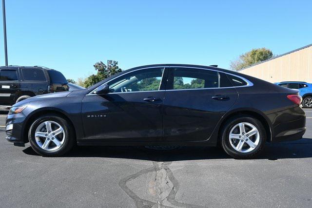 2022 chevrolet malibu fwd lt