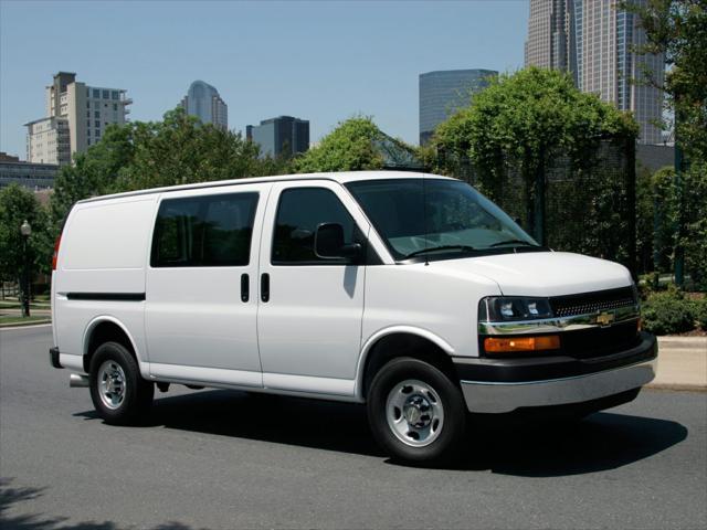 2011 chevrolet express 3500 lt