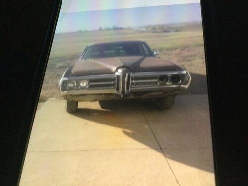 1969 pontiac catalina for parts or demo. no motor or transmission no title. rear e