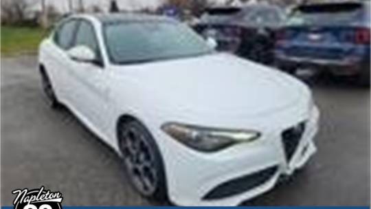 2022 Alfa Romeo Giulia
