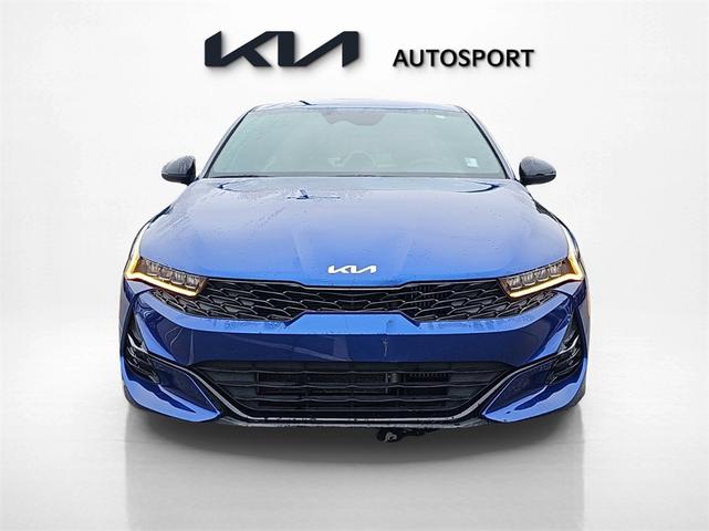 2022 kia k5 gt-line