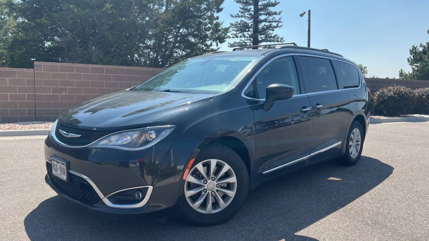 2017 chrysler pacifica