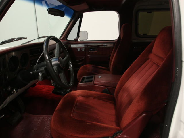 big white 4x4 jimbo, strong 350 v8, 700r4, fresh respray, well-optioned, clean!!