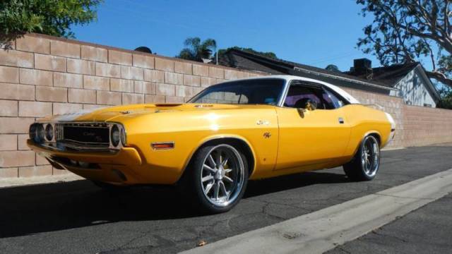 1970 dodge challenger rt/se automatic 3-speed rwd v8 7.0l gasoline