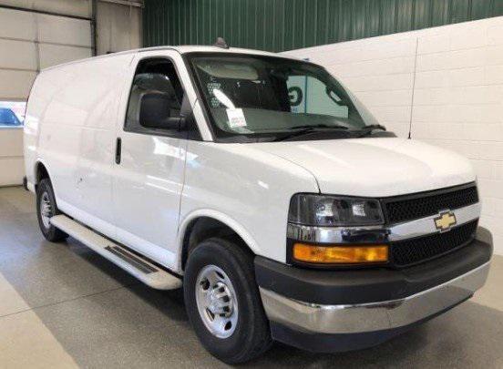 2022 chevrolet express 2500 rwd 2500 regular wheelbase wt
