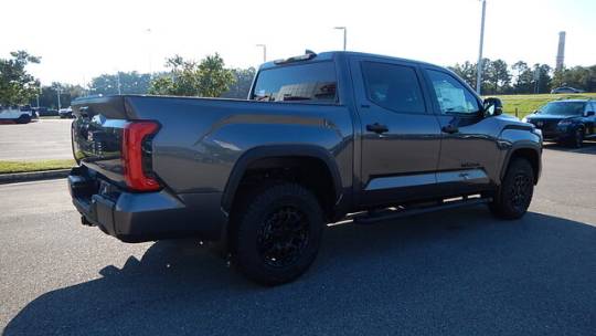 2025 Toyota Tundra sr