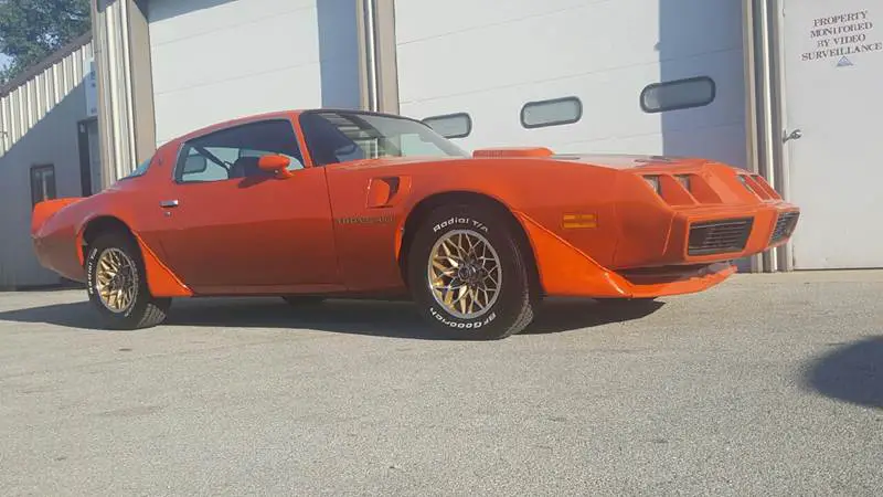 1980 pontiac firebird trans am automatic 4-speed rwd v8 4.9l gasoline