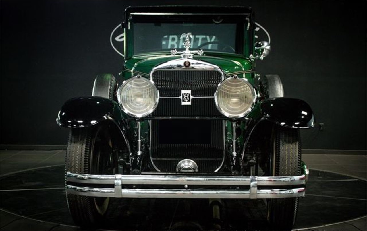 1928 cadillac town sedan