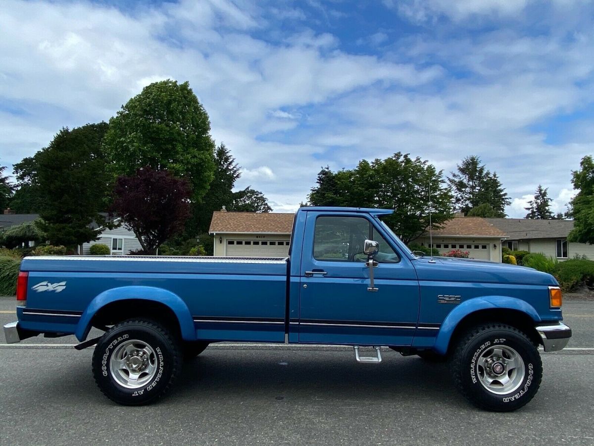 1991 ford f-250 xlt lariat 4x4 one owner 89000 miles, 4.9l 300 no reserve!