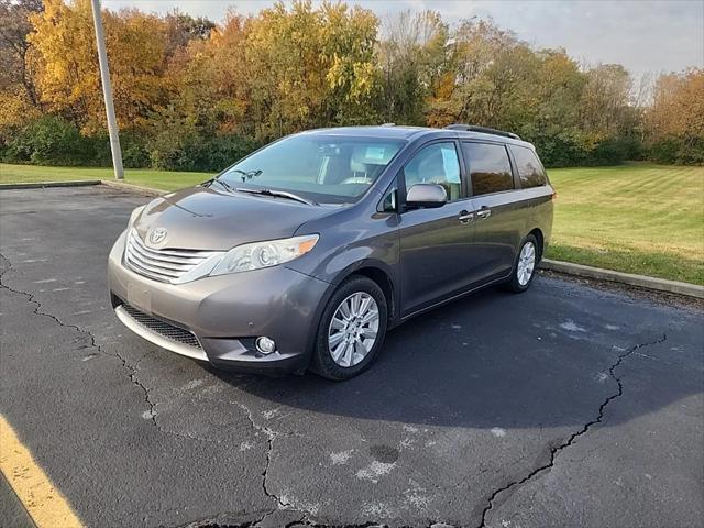 2011 toyota sienna limited