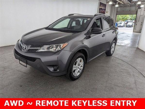 2015 toyota rav4 in delavan, wisconsin