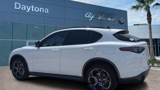 2024 Alfa Romeo Stelvio