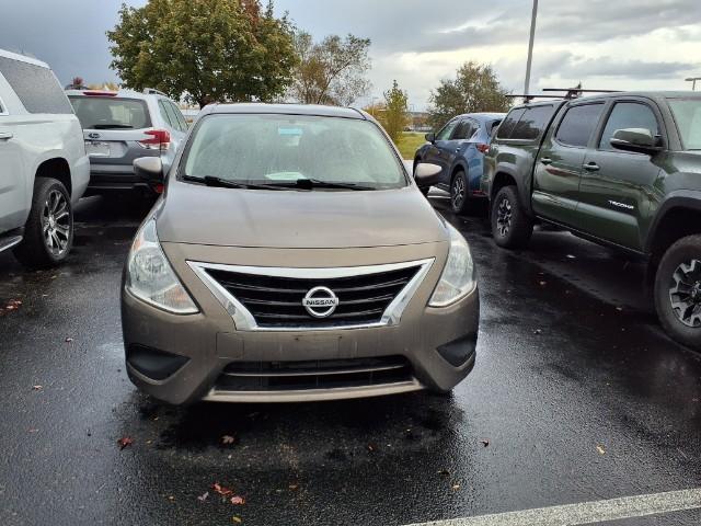 2015 nissan versa 1.6 sv