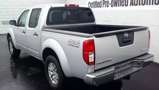 2016 nissan frontier sv