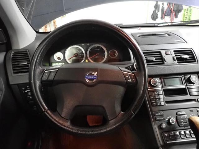 2012 volvo xc90 awd 4dr