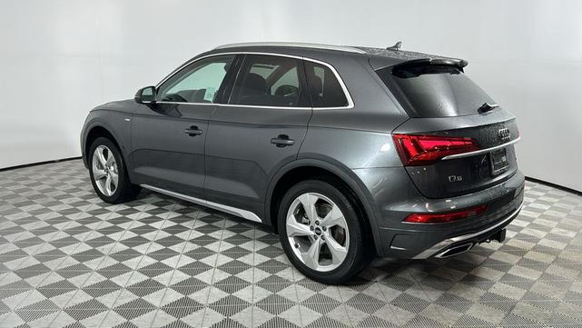 2022 audi q5 45 s line premium plus