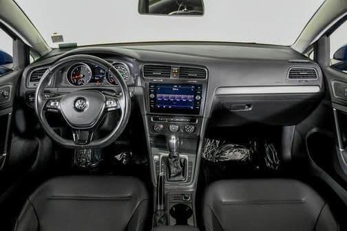 2018 volkswagen golf in beloit, wisconsin