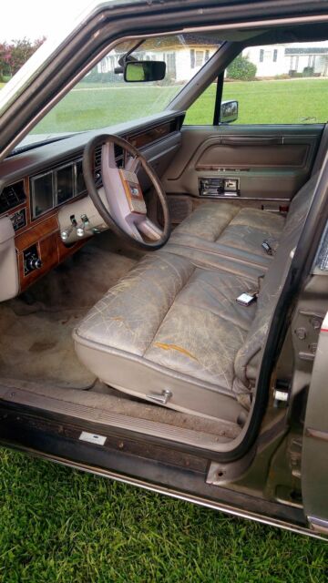 1989 town lincoln 79k original miles