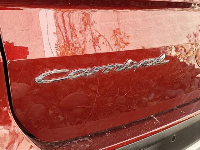 2022 kia carnival lxs