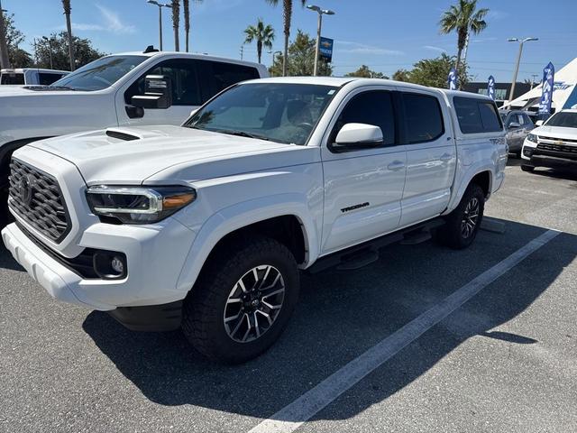 2022 toyota tacoma trd sport