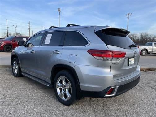 2019 toyota highlander limited in centralia, oklahoma
