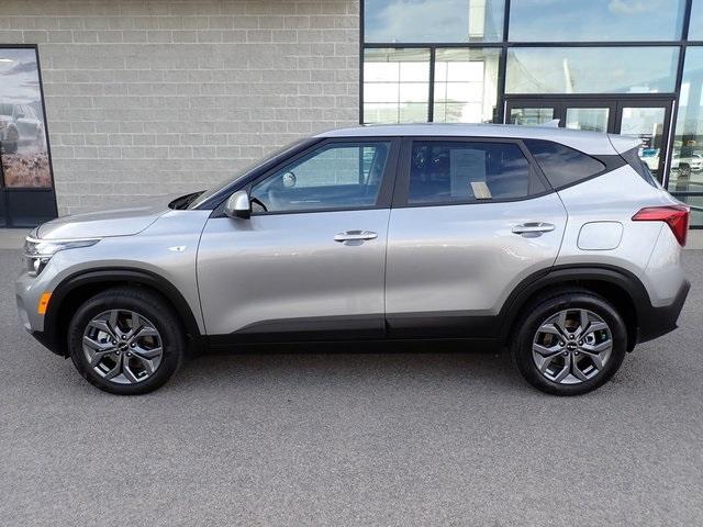 2024 kia seltos lx