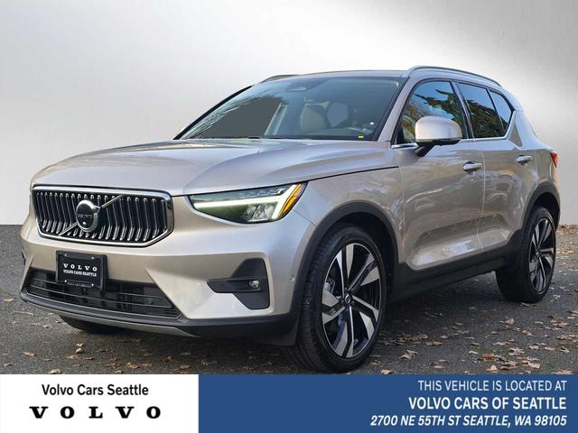 2023 volvo xc40 b5 awd plus bright