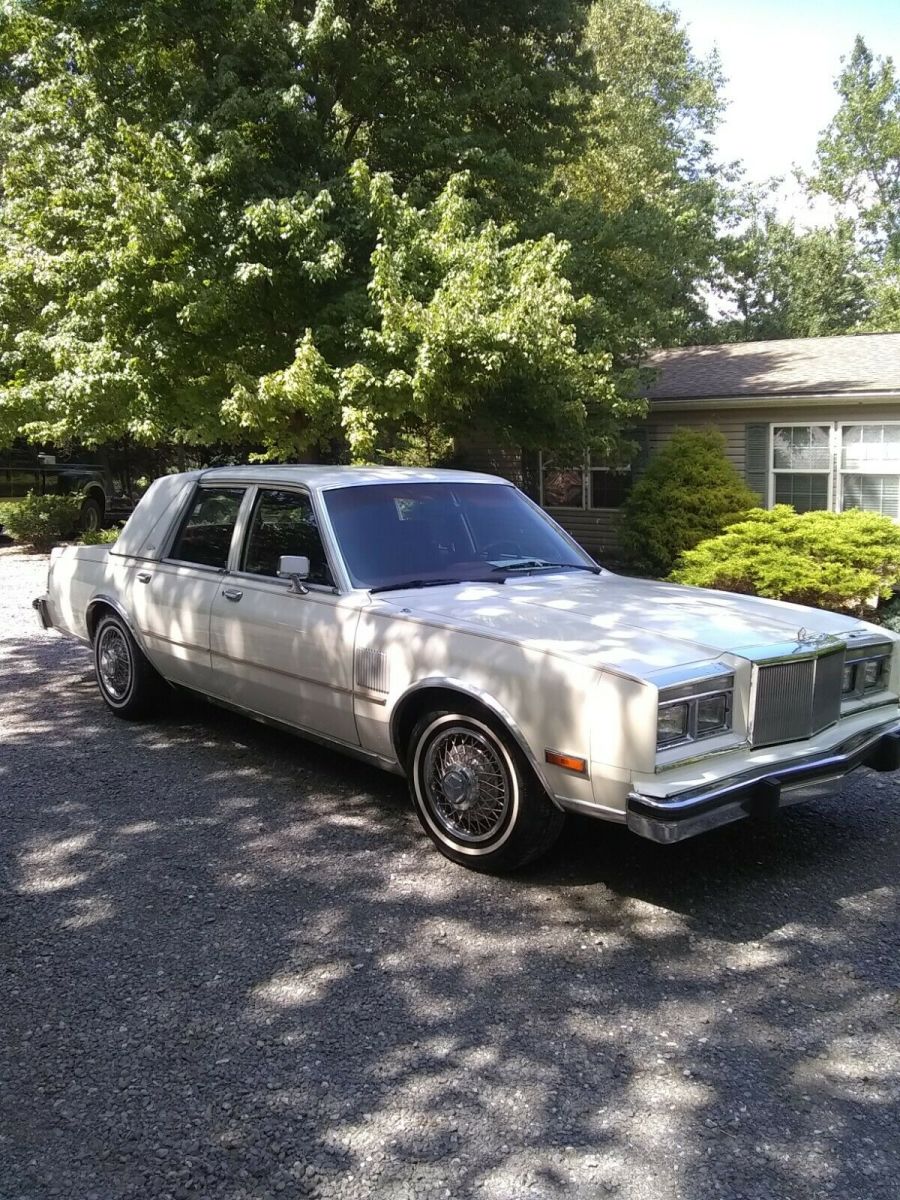 classic 1987 chrysler 5th avenue