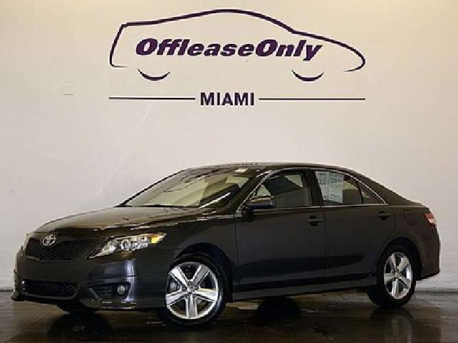 2011 toyota camry se in miami, fl
