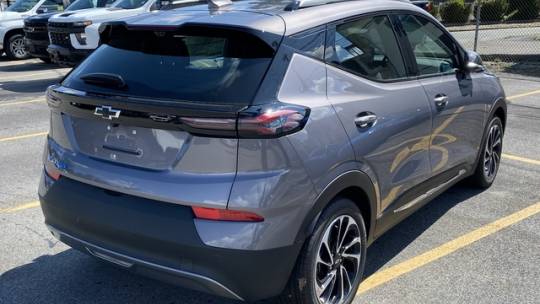 2022 chevrolet bolt euv premier