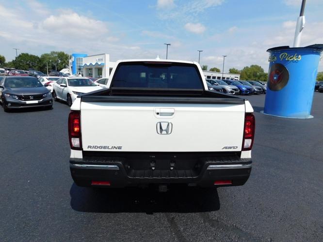 certified 2017 honda ridgeline awd rtl-e richmond, in 47374 for sale in chester, indiana