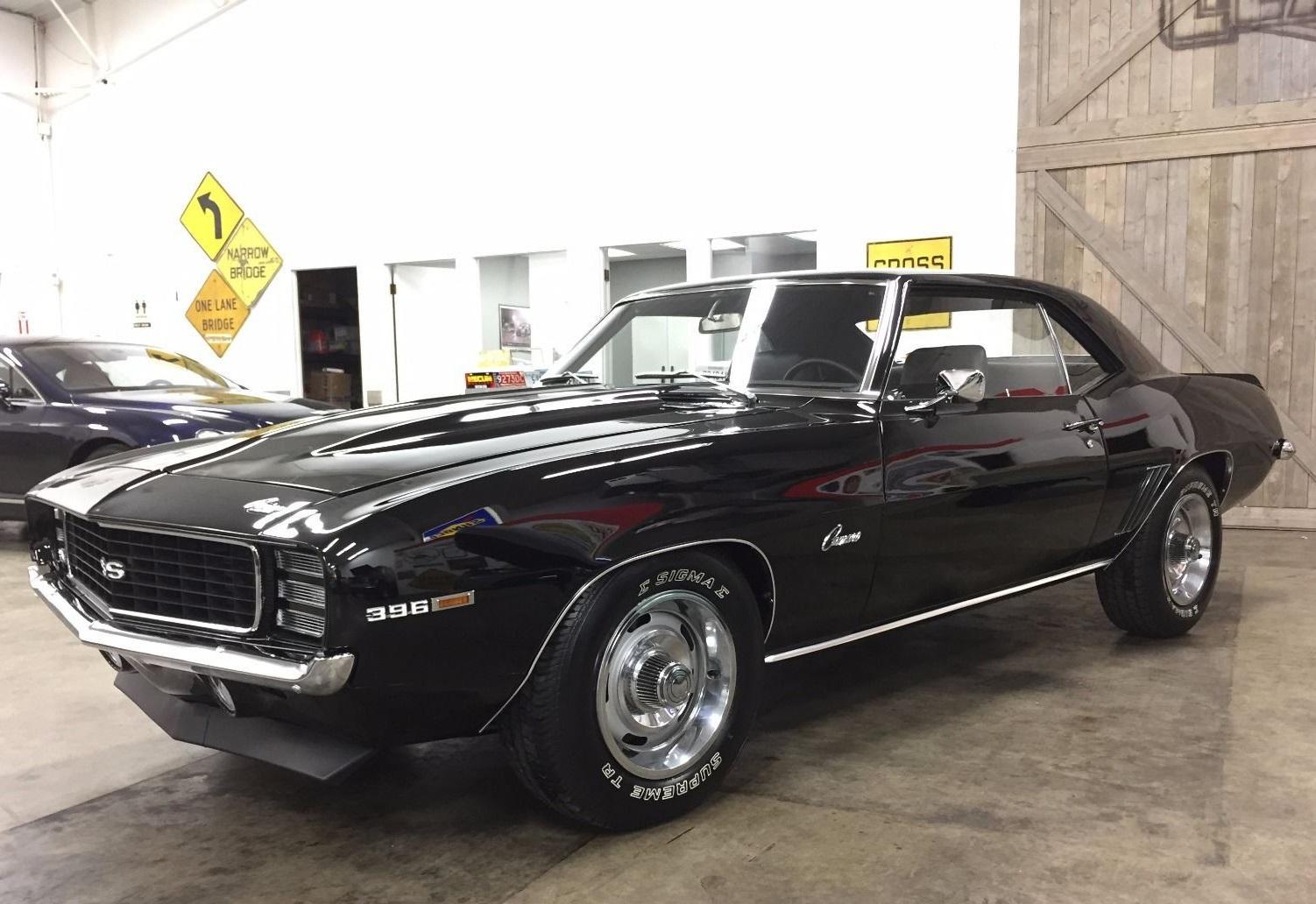 1969 chevrolet camaro rsss 396 big block 100% brand new
