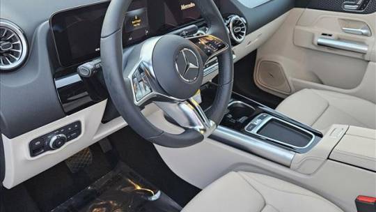 2025 Mercedes-Benz GLA