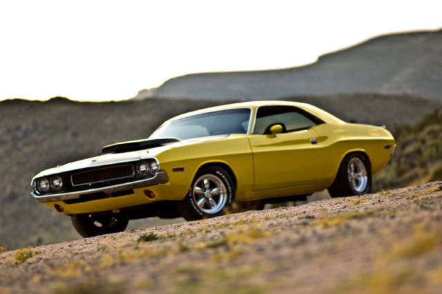 1970 yellow hemi restored pristine classic muscle show car