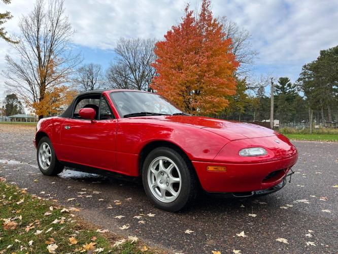 1994 mazda mx-5 miata in stanley, wisconsin