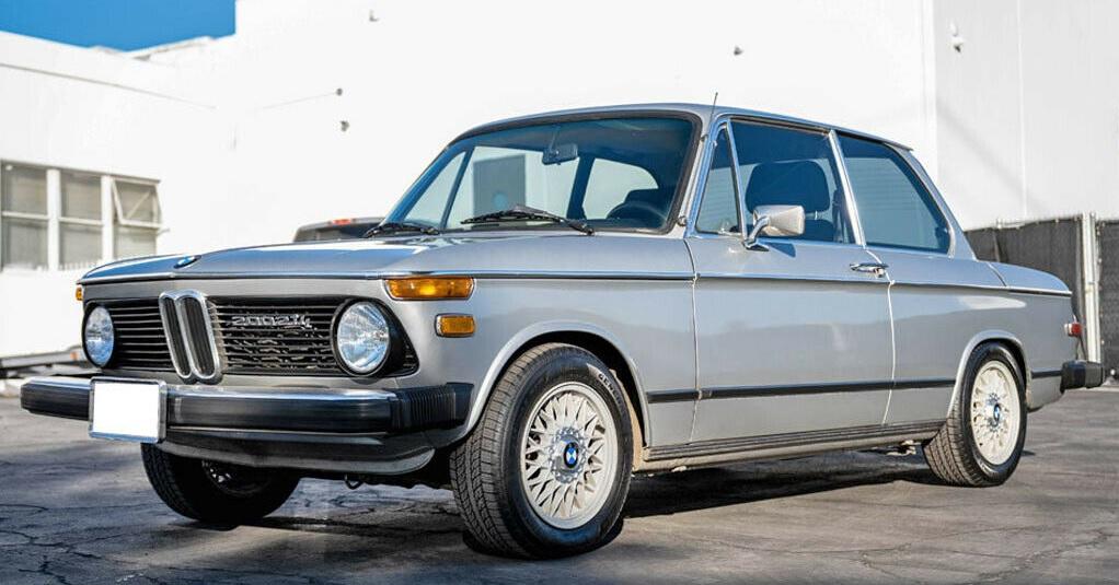 1974 bmw 2002tii 2 door sedan 4-speed manual
