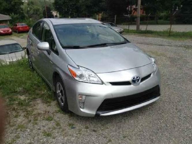 2013 toyota prius 5dr hb two (natl in irwin, pa