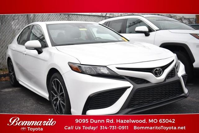 2024 toyota camry se