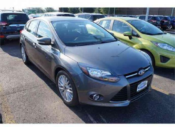 2014 ford focus titanium in groveport, oh