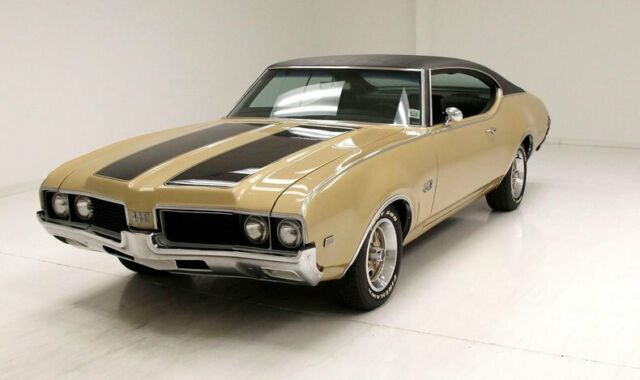 perfect gold paint/powerful original 400ci v8/frame up restoration