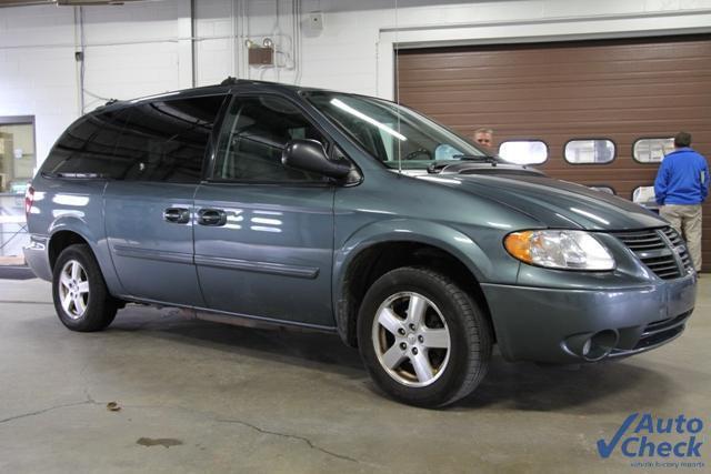 2005 dodge grand caravan sxt for sale in rutland, vermont