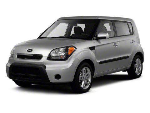 2010 kia soul +