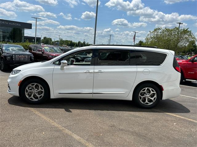 2022 chrysler pacifica limited