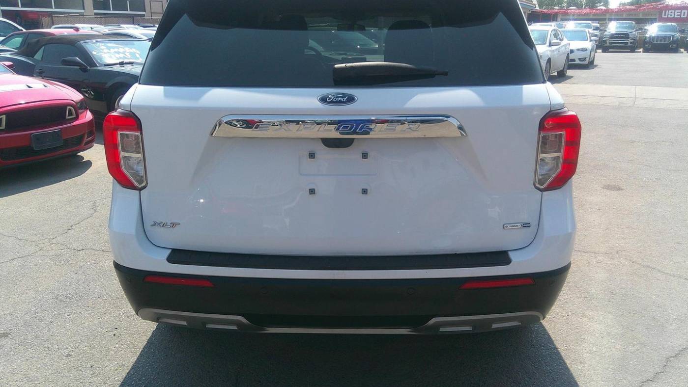 2020 ford explorer xlt
