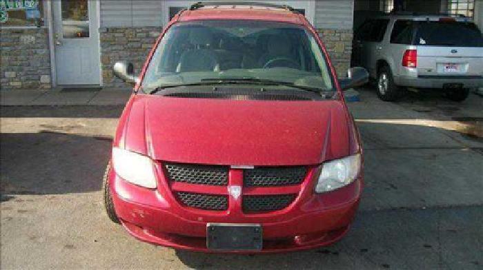 used 2000 dodge caravan for sale. in elkhart, in