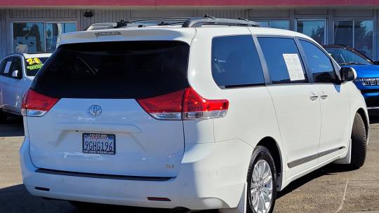 2014 Toyota Sienna