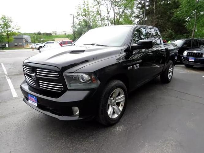 2013 ram 1500 crew cab sport 4x4 crew cab 5.6 ft. box 140 in. wb in overland park, kansas