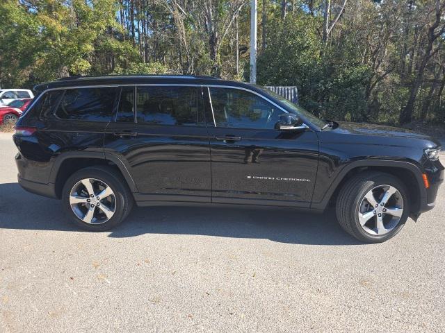 2022 jeep grand cherokee l limited