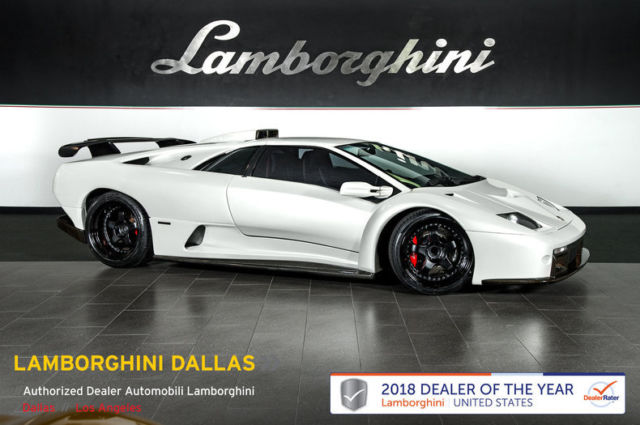 rare gt body kit!!+30k kilometers+large rear wing+pearl white+carbon fiber