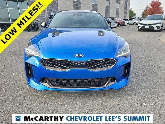 2019 kia stinger gt2